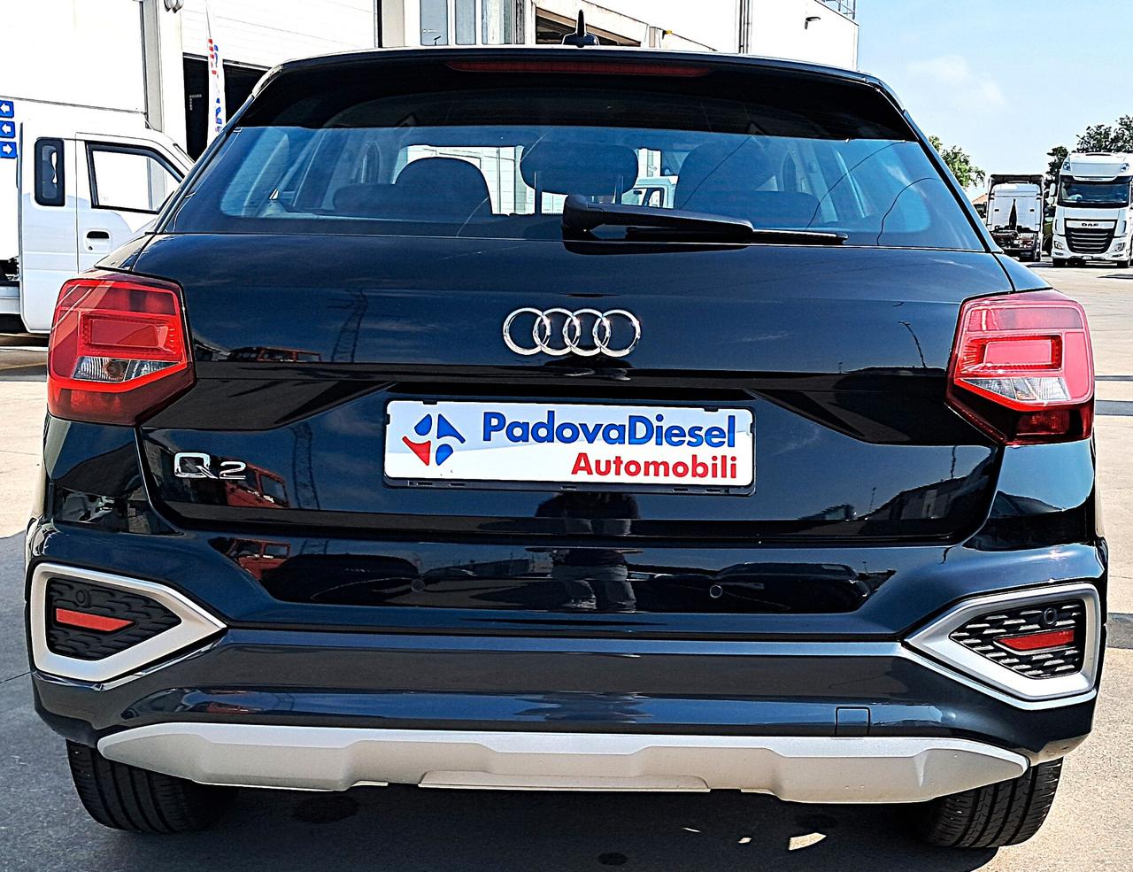 Audi Q2 35 TFSI S tronic Business