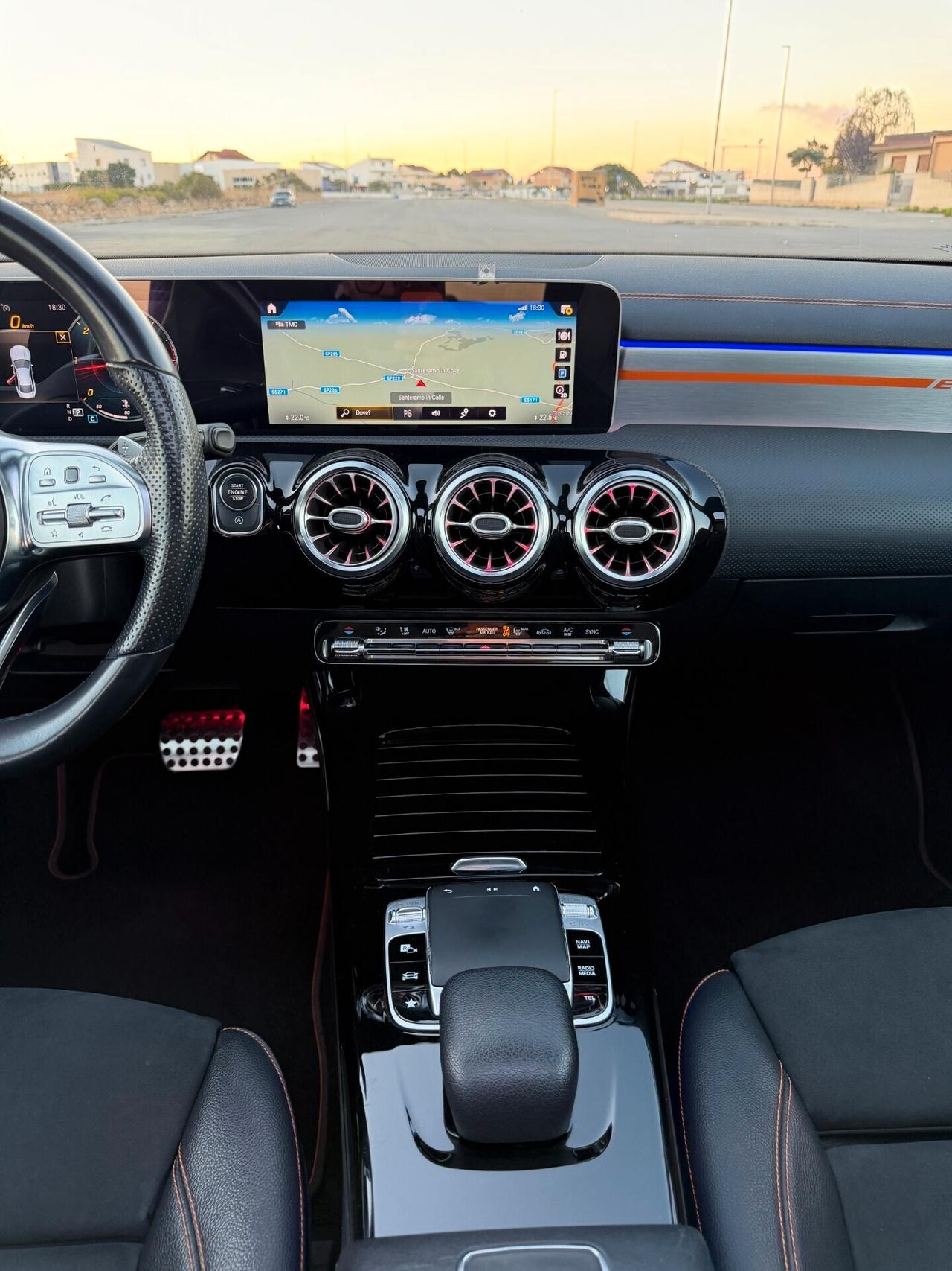 Mercedes CLA 200d 150CV Automatic Orange edition Tetto*Led*full