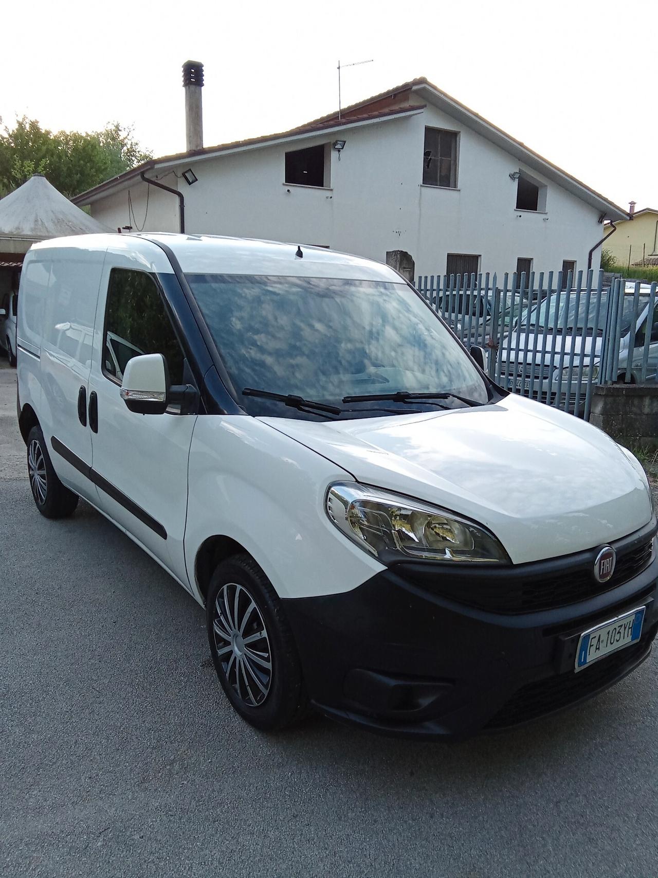 Fiat Doblò 1.4 T-Jet Natural Power 11/015