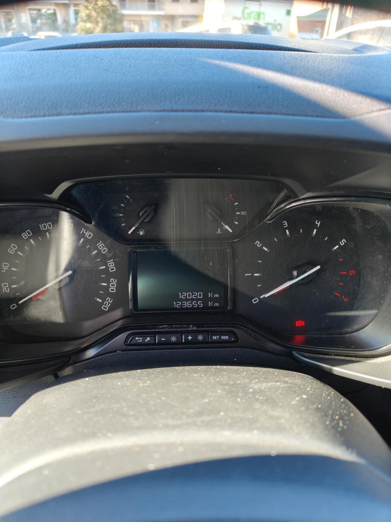 Citroen Berlingo BlueHDi 75 Van M Control