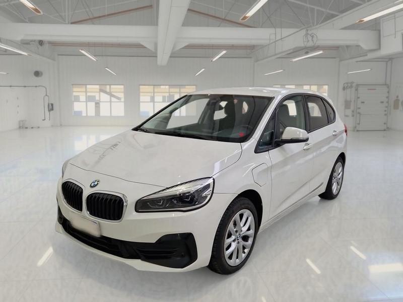 BMW 225 e ACTIVE TOURER iPerformance Business autom.