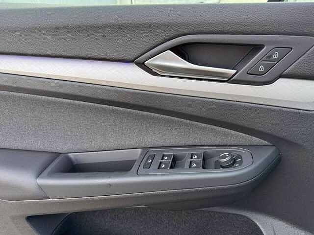 Volkswagen Golf Variant 8ª serie 1.5eTSI 115CV DSG Life (MHEV) - IVA ESPOSTA -