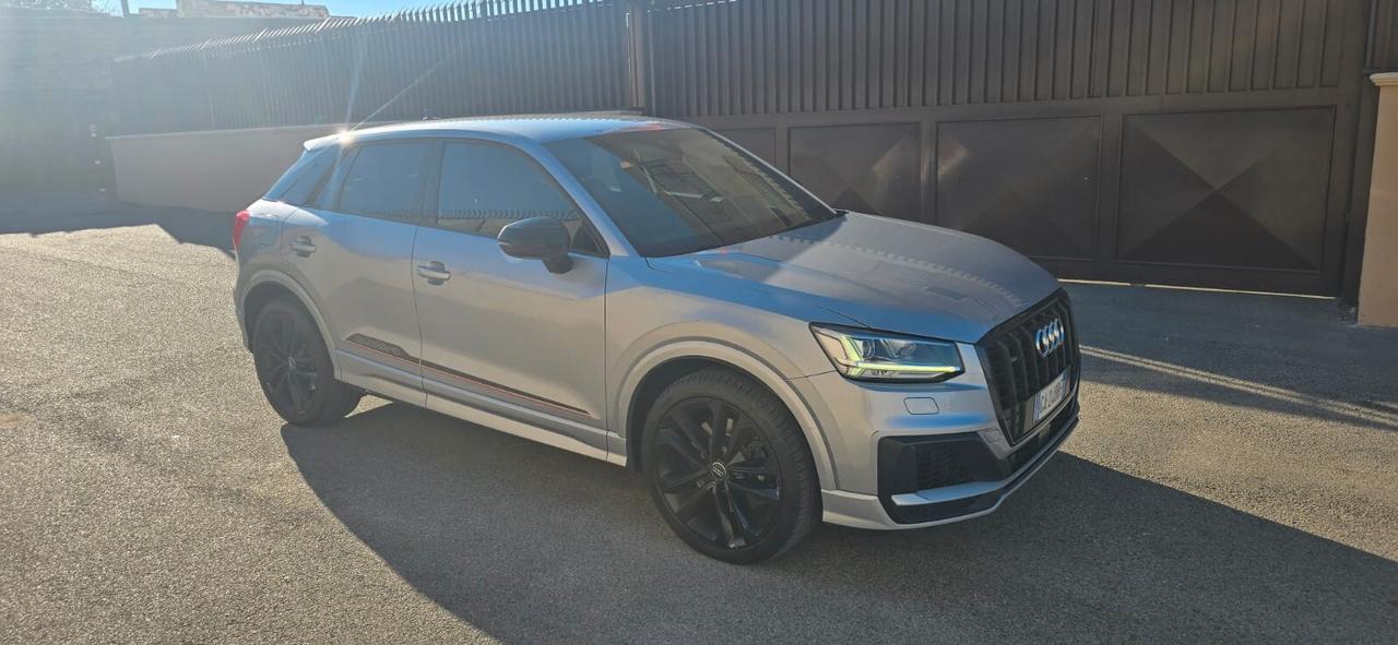 Audi Q2 SQ2 TFSI quattro S tronic sport attitude