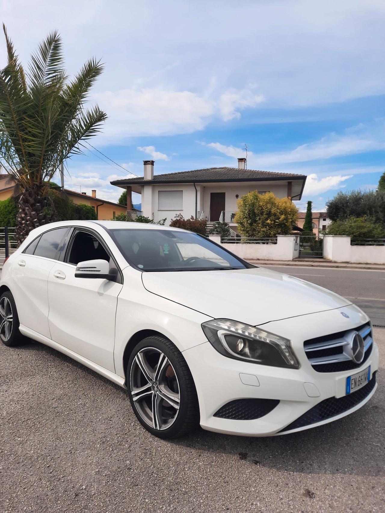 Mercedes-benz A 180 PASS COMPRESO