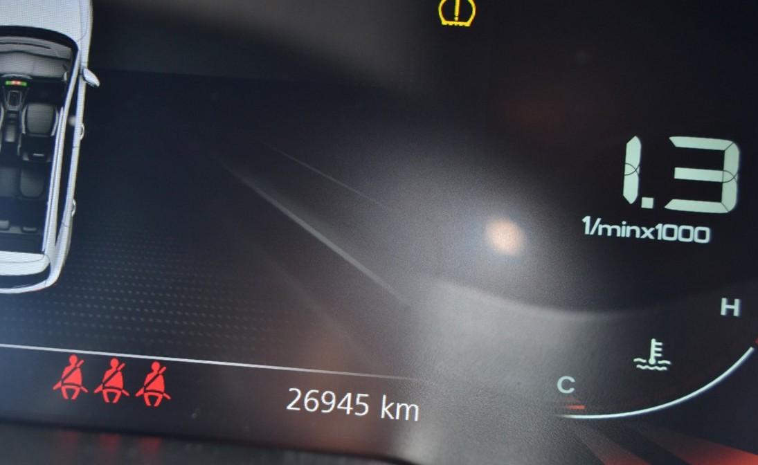 MG ZS - CLASSIC 15L 5MT LUXURY