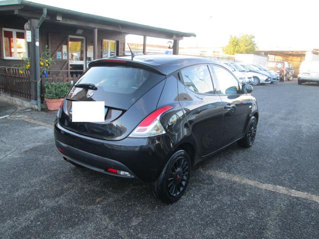 LANCIA Ypsilon 1.2 69 CV 5 porte GPL Ecochic Gold