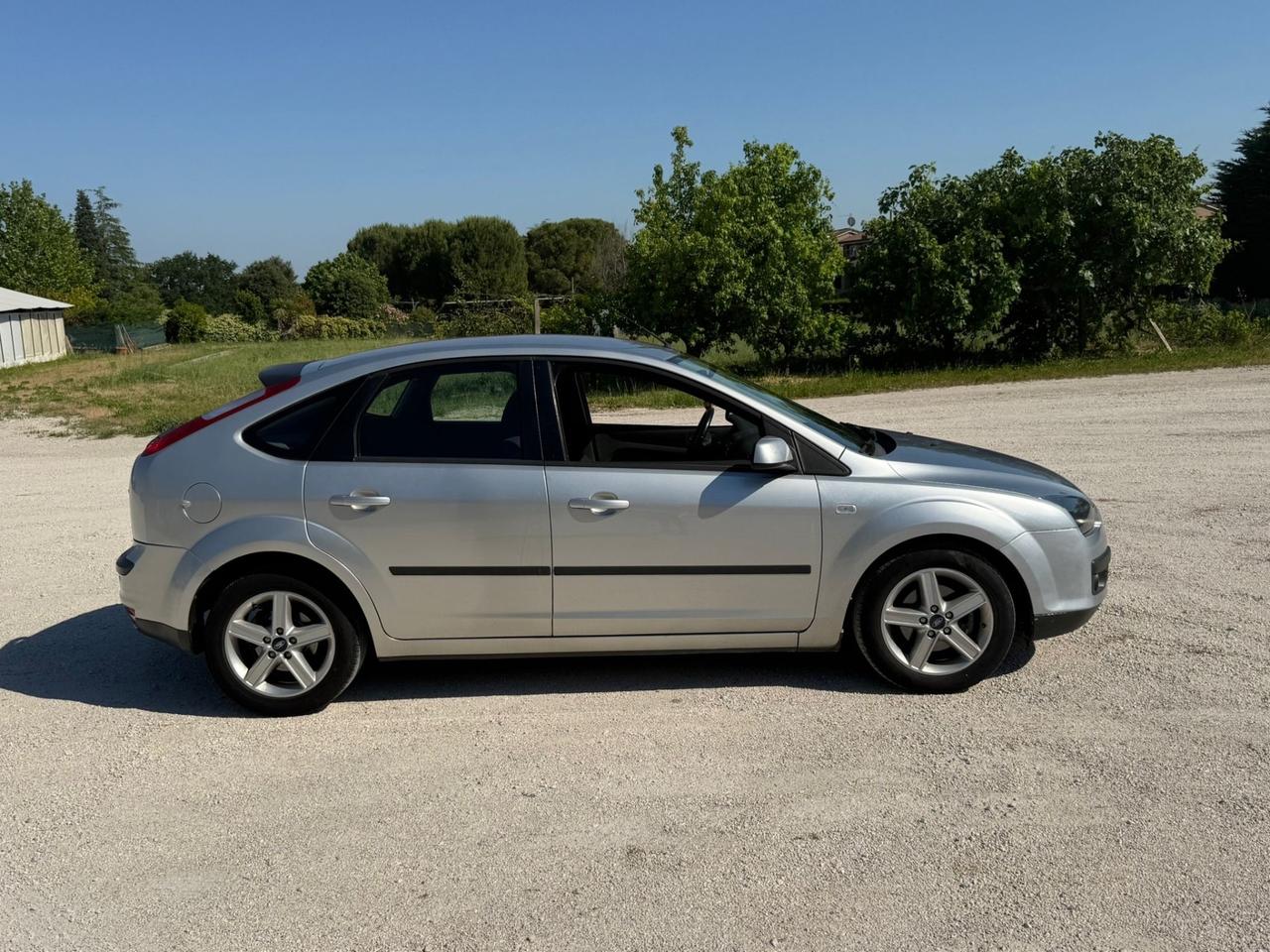 Ford Focus Diesel 1.6 TDCi Neopatentati UNIPROPRIETÀ