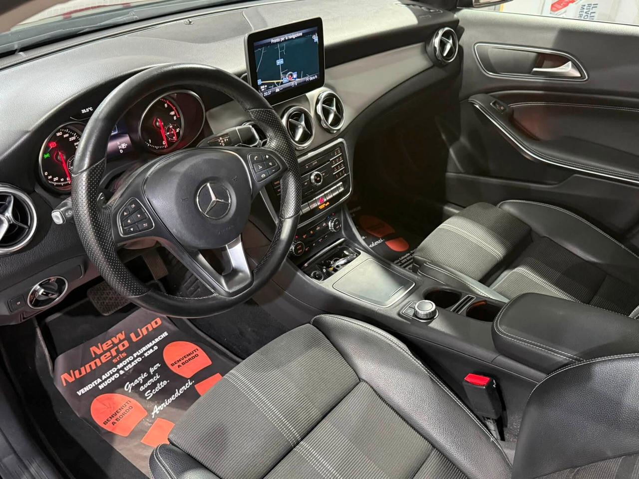 Mercedes GLA 220 4Matic 170cv CDI Sport 2018