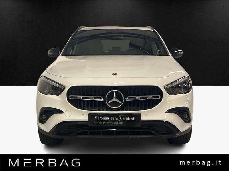 Mercedes-Benz GLA 180 d Automatic Business Extra