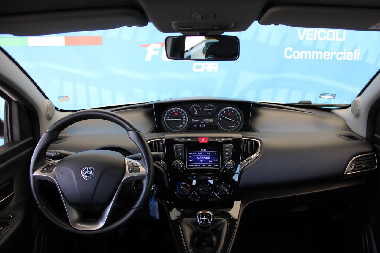 Lancia Ypsilon 1.2 69 CV 5 porte S&S Gold