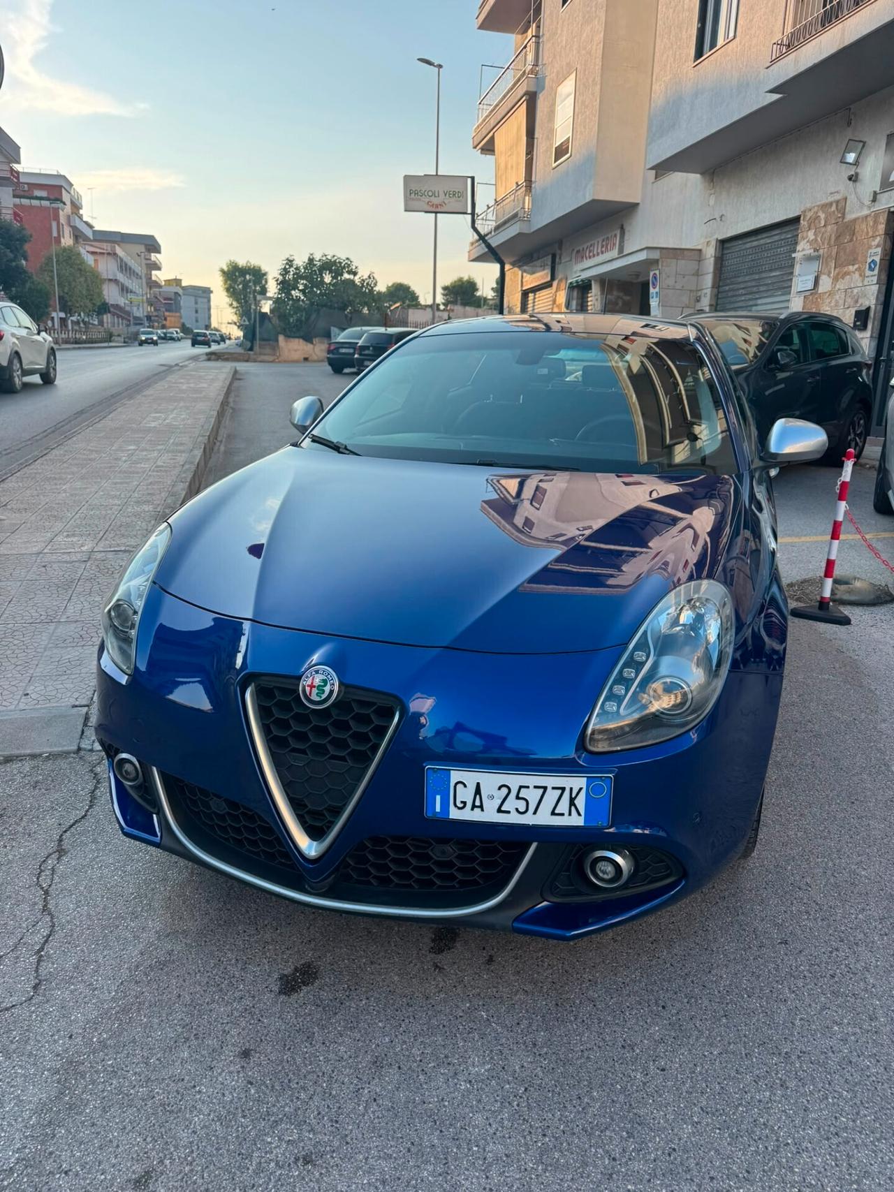 Alfa Romeo Giulietta 1.6 JTDm 120 CV Super * Navi * Garantita 12 Mesi