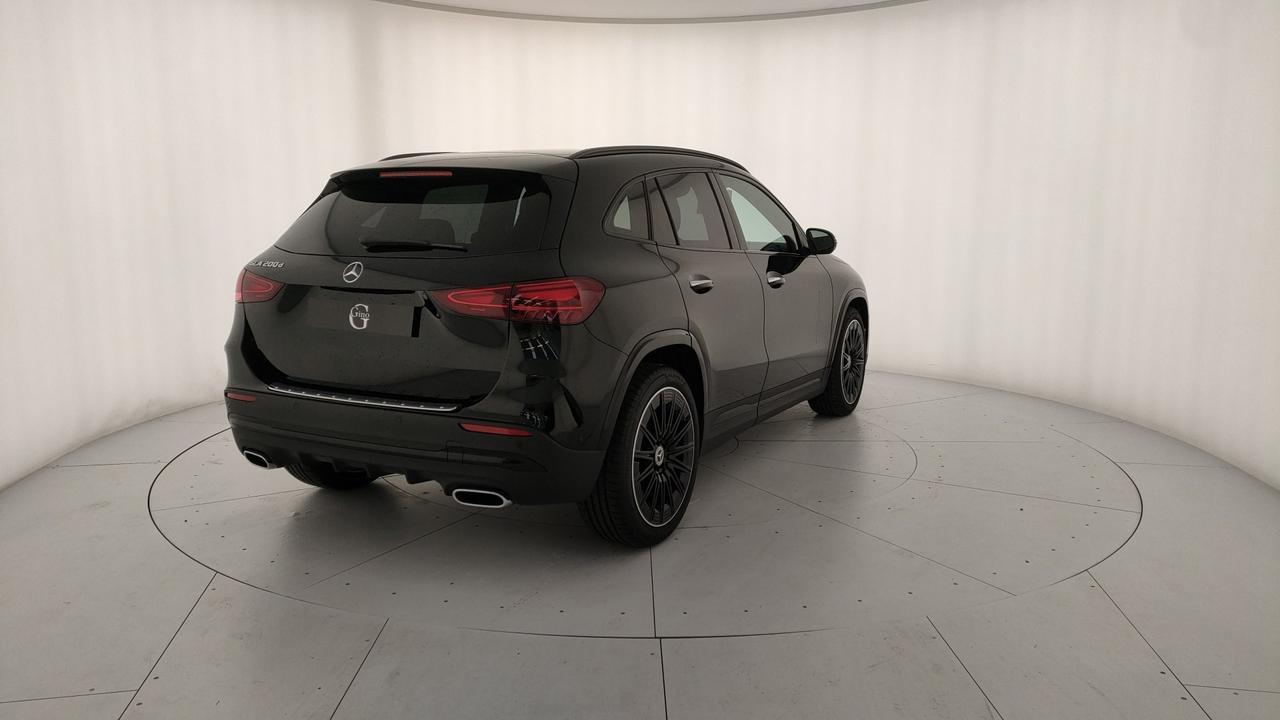 Mercedes-Benz GLA 200 d automatic