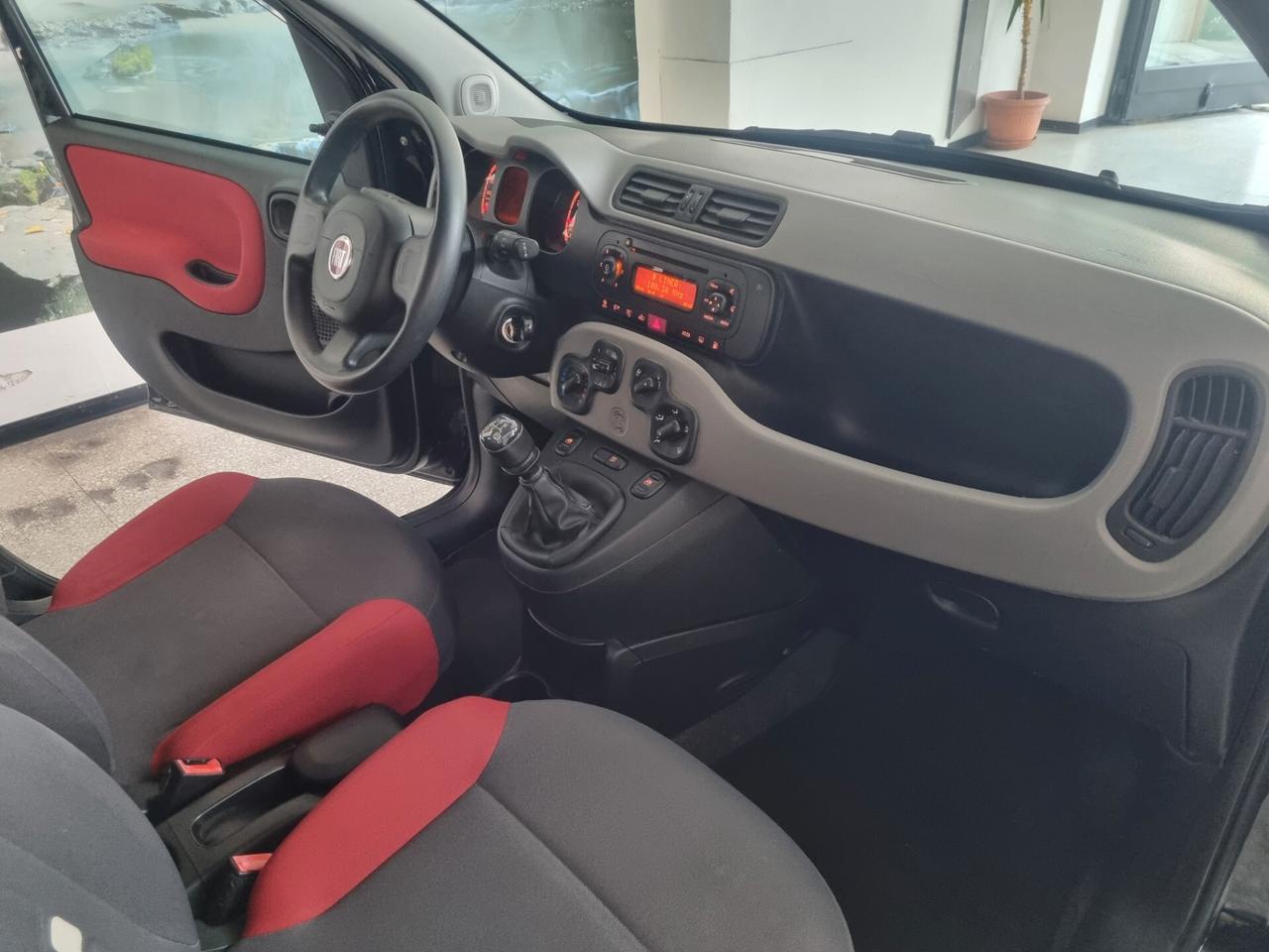 Fiat Panda 0.9 TwinAir Turbo Natural Power Young TAGLIANDATA