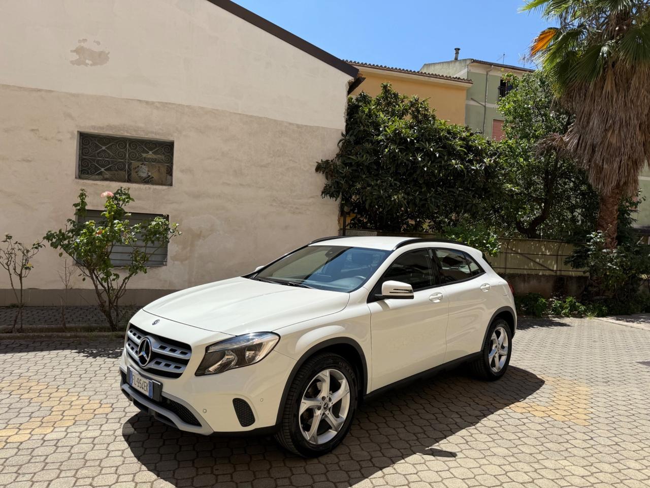 Mercedes-benz GLA 200 GLA 200 d Automatic Business