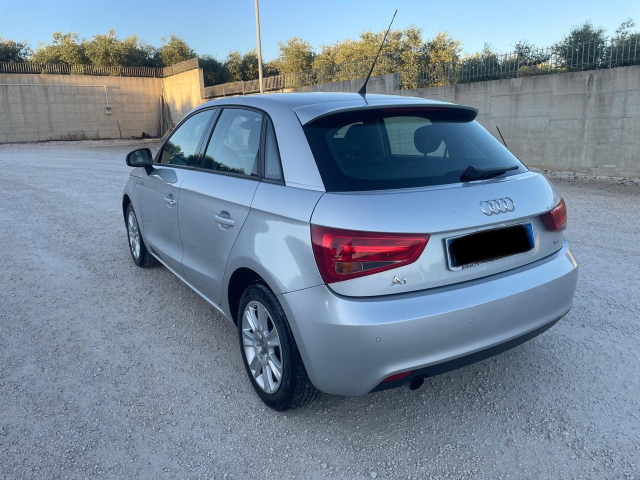 Audi A1 1.6 TDI Attraction