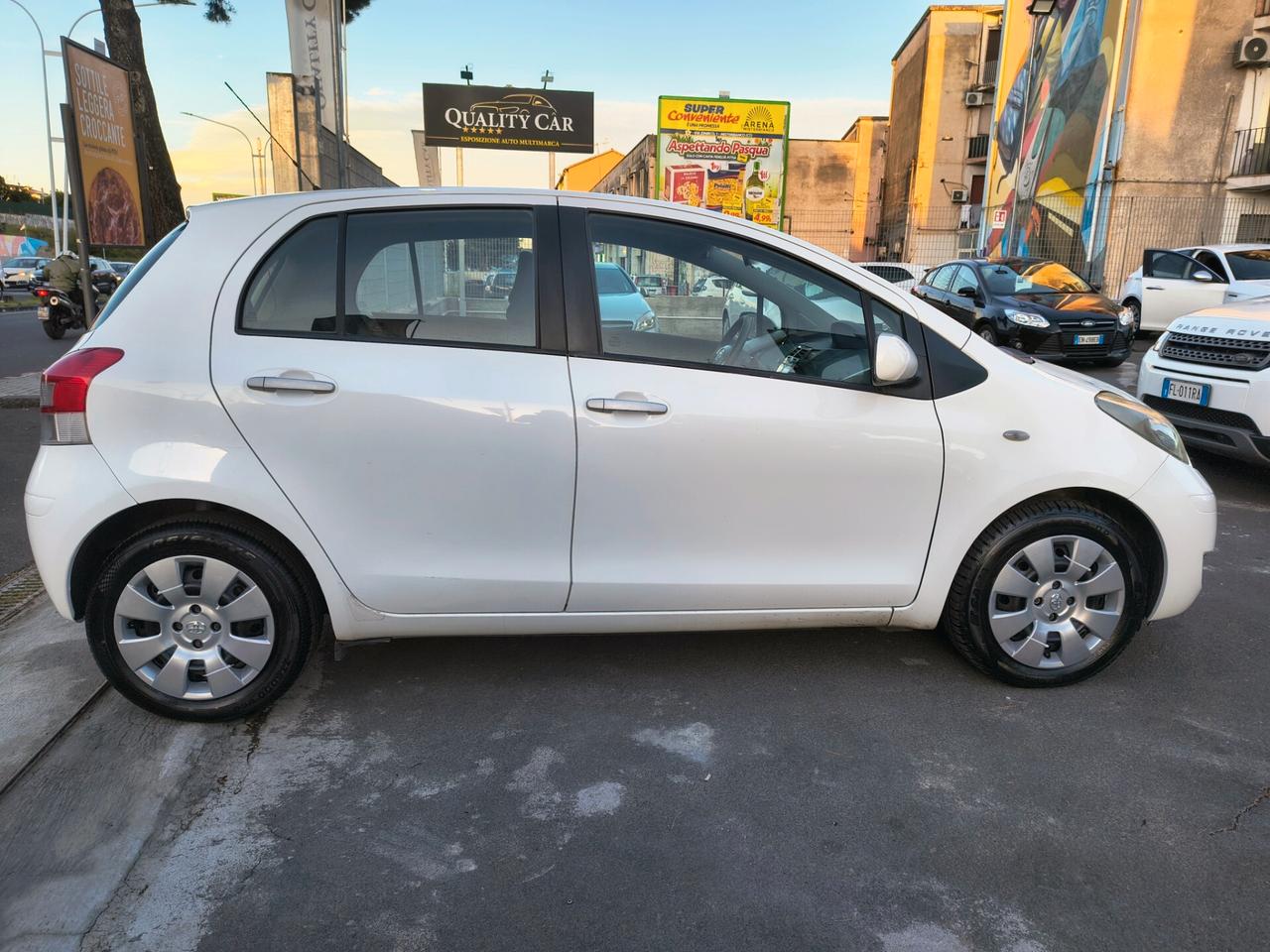 TOYOTA YARIS 1.4 DIESEL CAMBIO AUTOMATICO FINE 2010