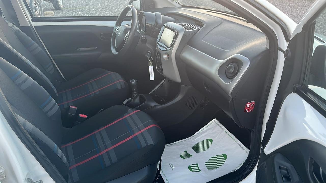 Peugeot 108 VTi 68 5 porte Allure