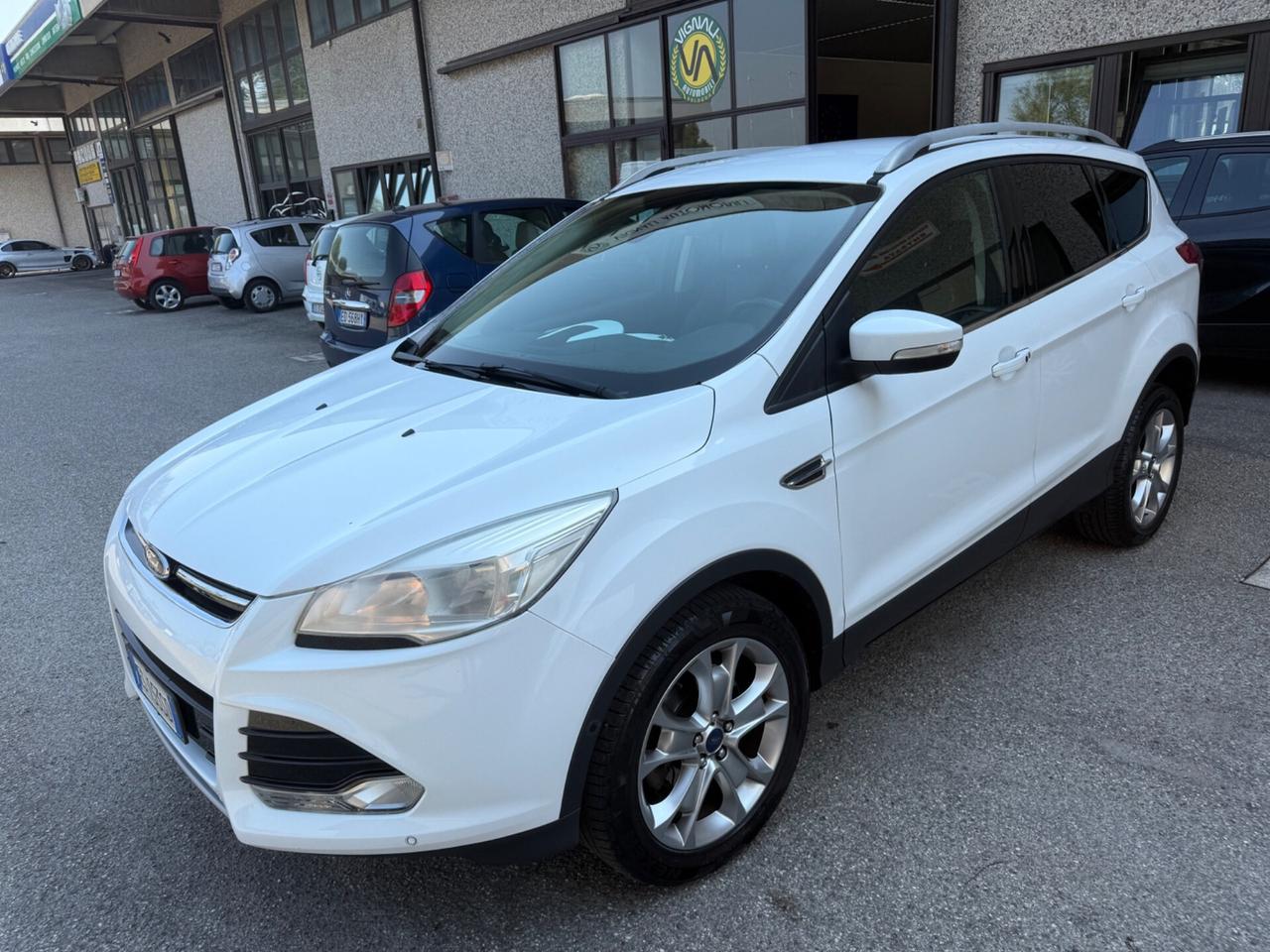 Ford Kuga 2.0 TDCI 140 CV 4WD Titanium