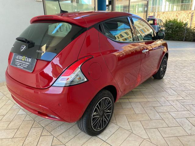 LANCIA Ypsilon 1.0 FireFly 5 porte S&S Hybrid Gold