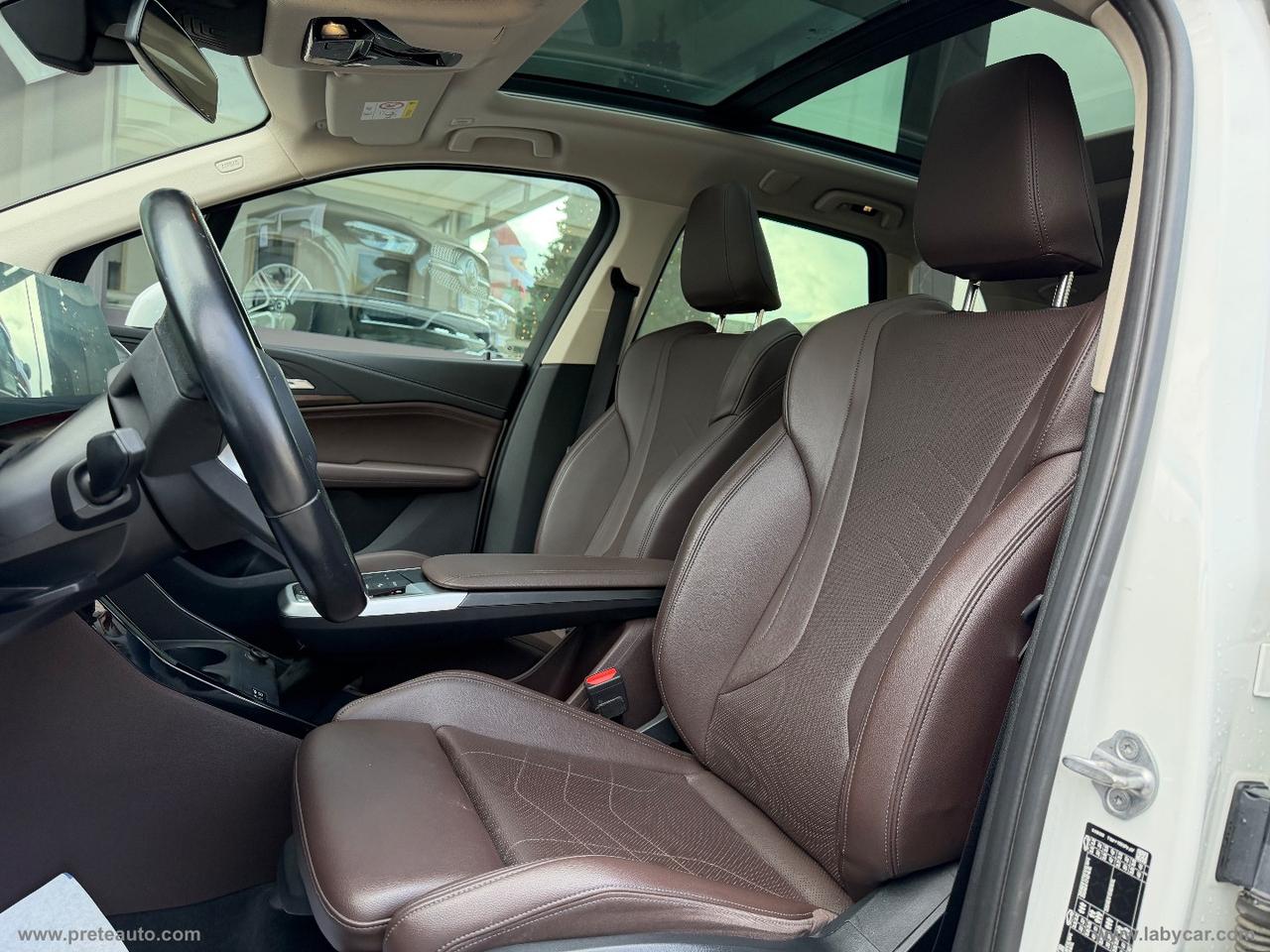 BMW 218d Active Tourer Luxury