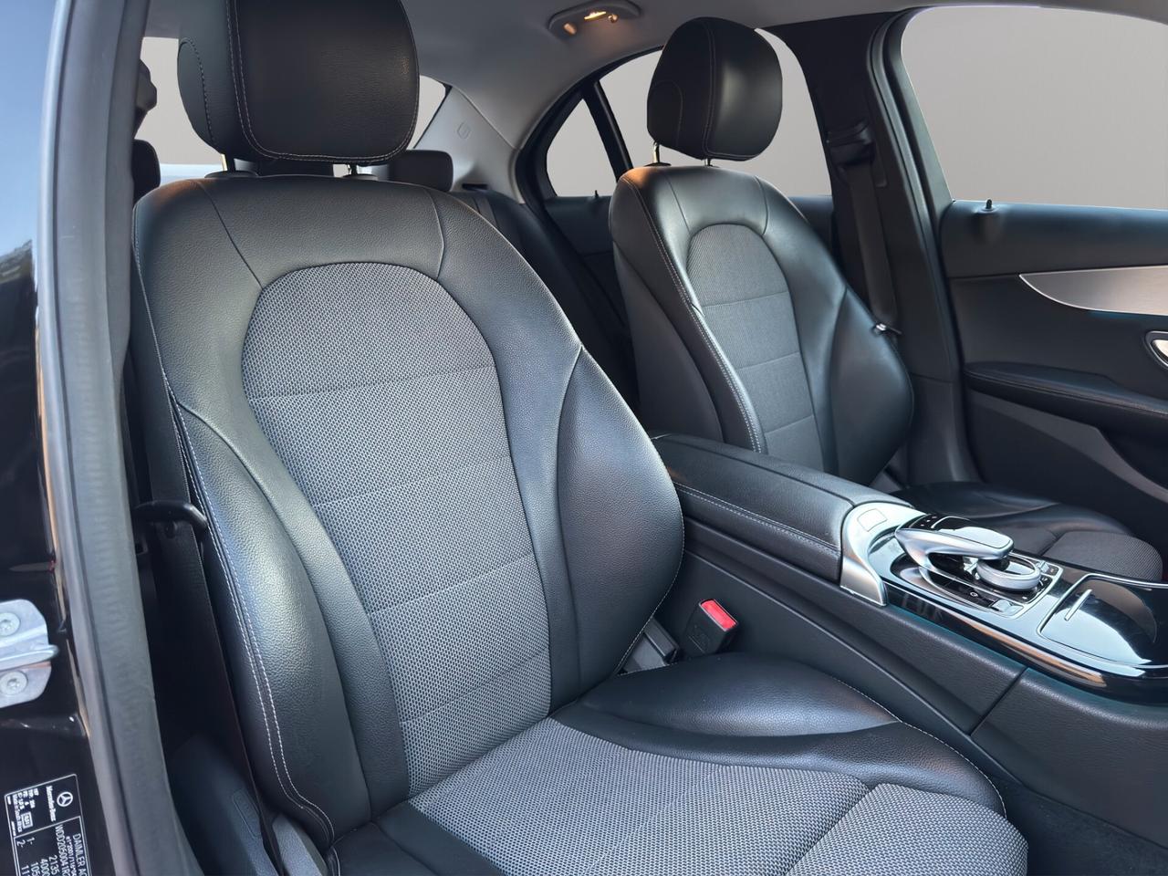 Mercedes-benz C 220 d Auto Premium