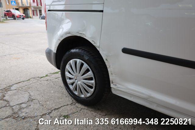VOLKSWAGEN Caddy 1.6 TDI DSG Autocarro 5Posti Eu5