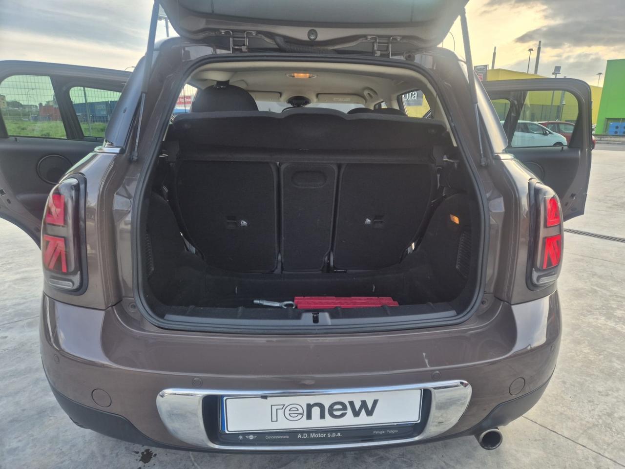 Mini Cooper D Countryman 2.0 Business Automatica