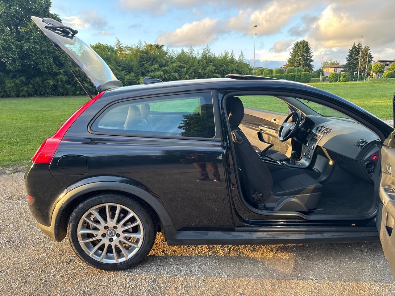 Volvo C30 1.6 D 109 CV - 2010- BELLISSIMA- NEOPATENTATI