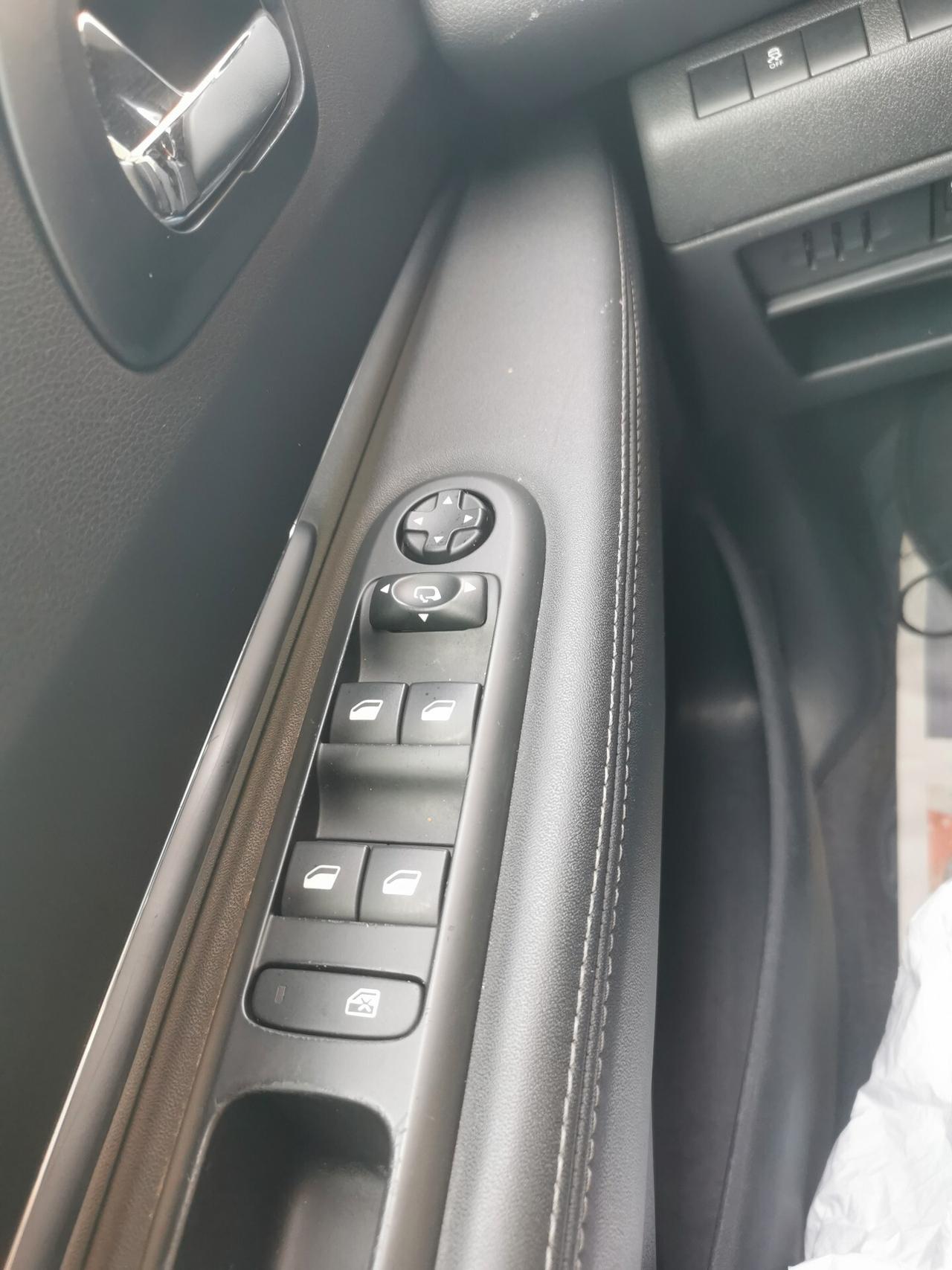 Peugeot 3008 BlueHDi 120 EAT6 S&S ALLURE TETTO NAVI