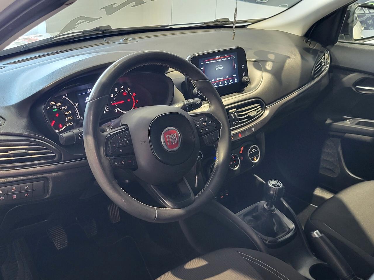 Fiat Tipo - 2018 1.4 T-Jet 120CV S-Design