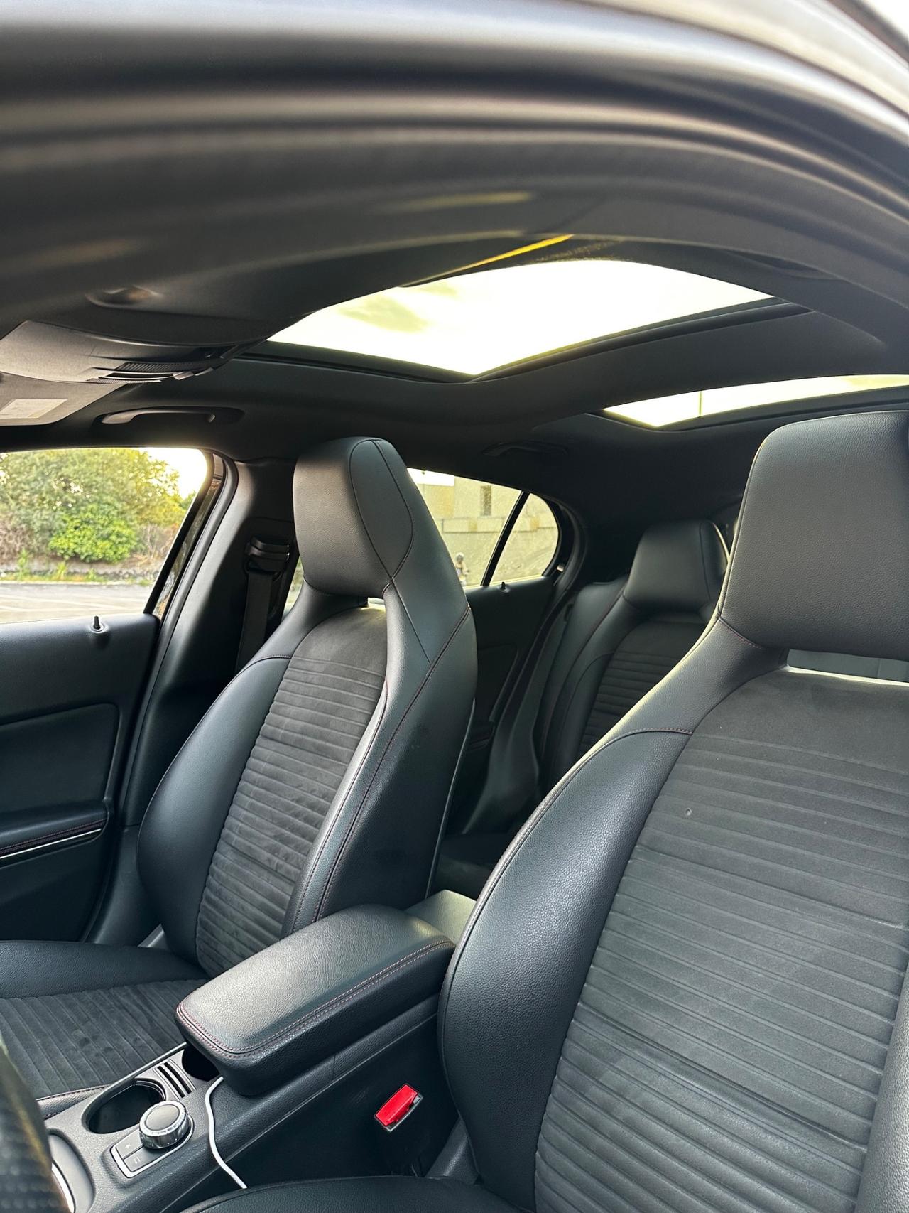 Mercedes-benz GLA 200 d Automatic 4Matic Premium