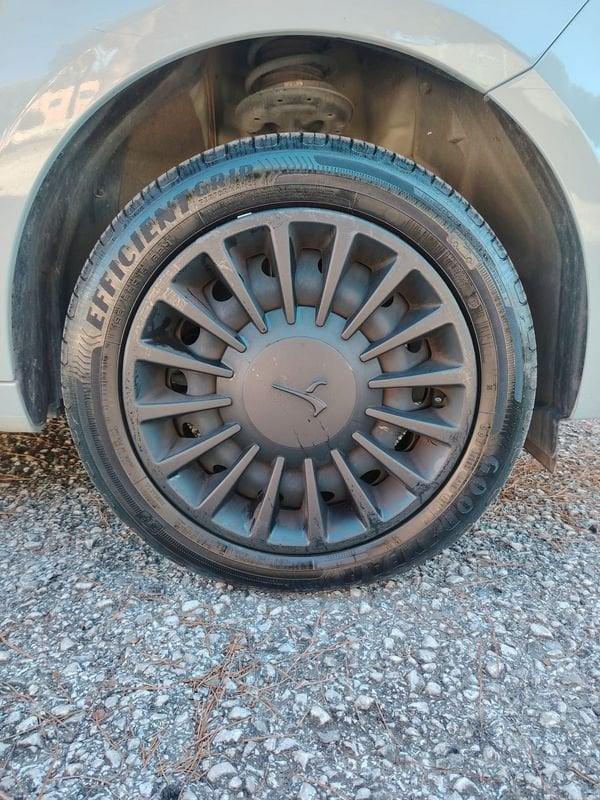 Lancia Ypsilon Ypsilon 1.0 FireFly 5 porte S&S Hybrid Silver