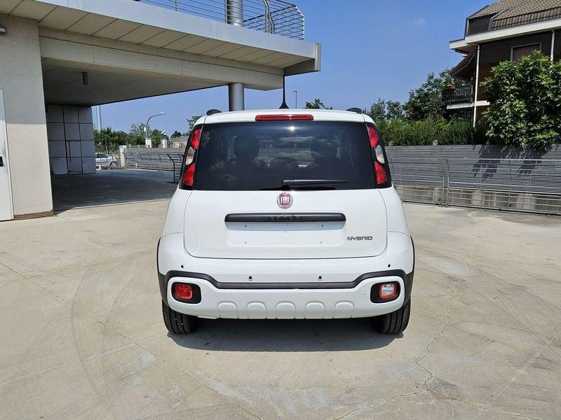 FIAT Panda Panda 1.0 FireFly S&S Hybrid Pandina CROSS