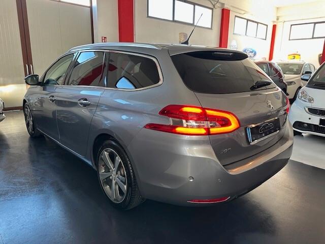 Peugeot 308 BlueHDi 130 S&S EAT8 SW Allure