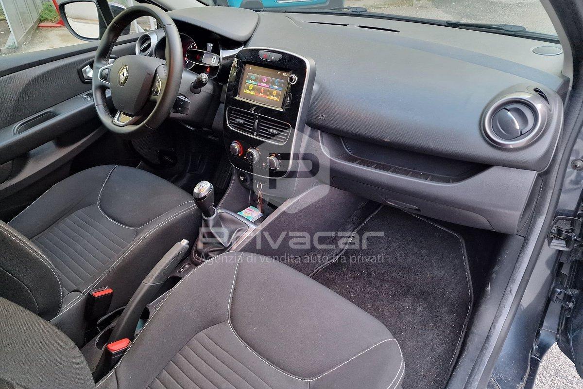 RENAULT Clio 1.2 75 CV 5 porte Duel2