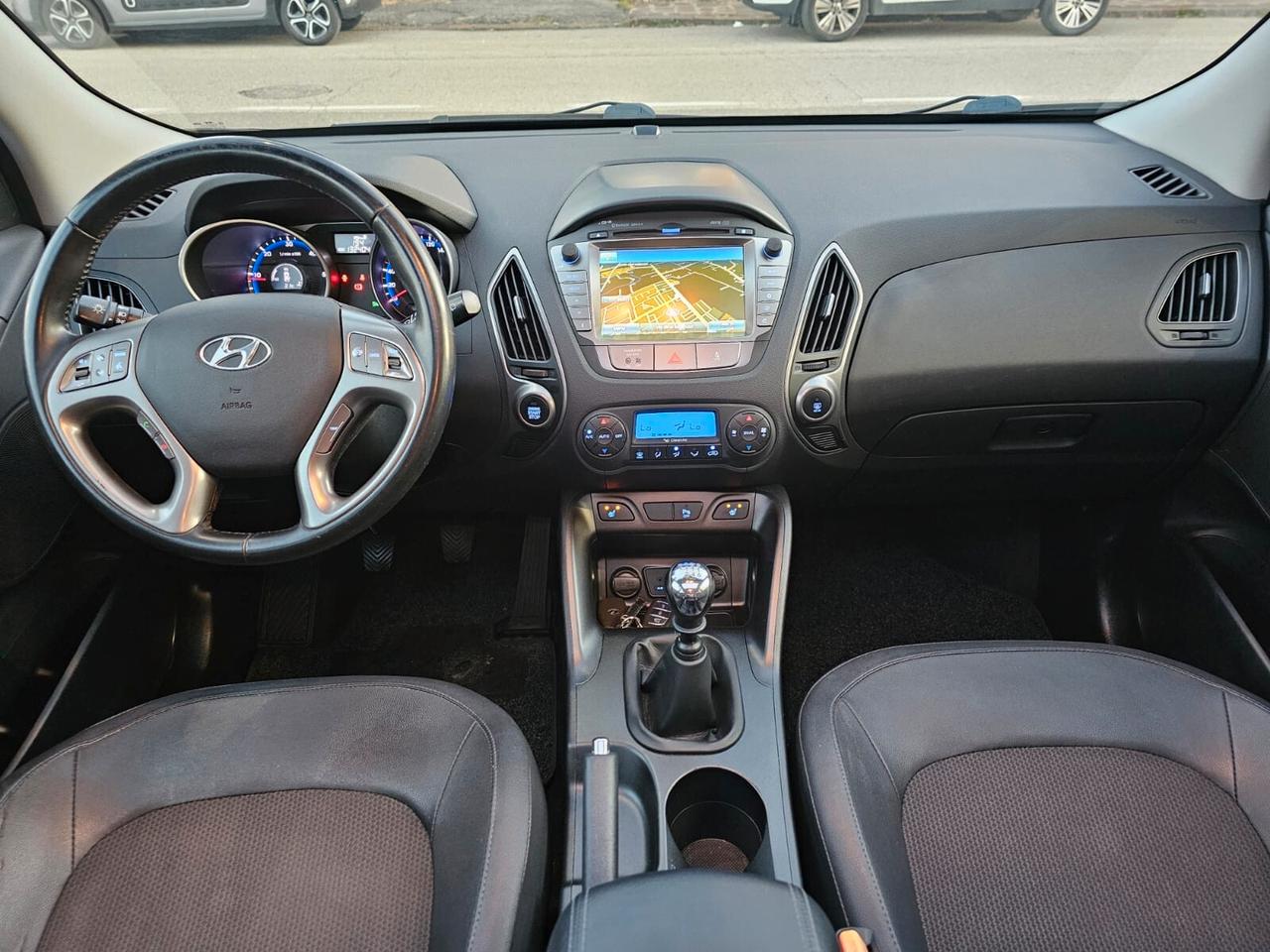 Hyundai iX35 1.7 CRDi 115cv Blue*Pelle*Navi*Tetto*Bi-Xeno*Unipro*