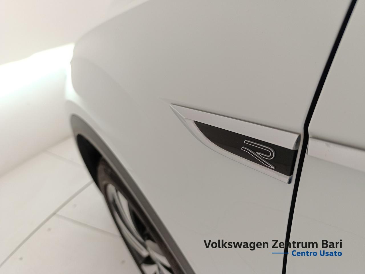 Volkswagen T-Roc 1.5 tsi r-line dsg