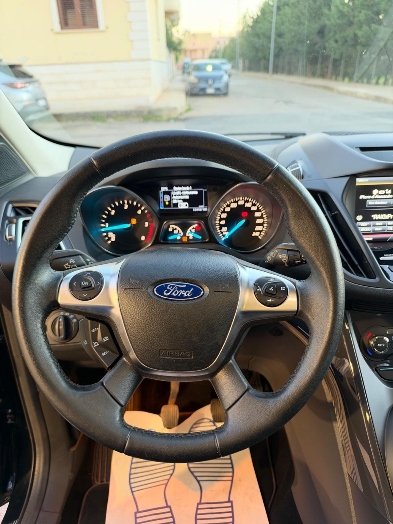 Ford Kuga 2.0 TDCI 150 CV S&S 4WD Titanium