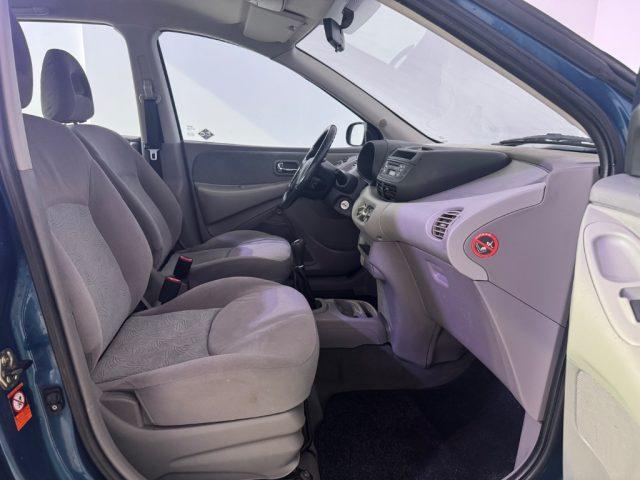 NISSAN Almera Tino 1.8i 16V cat ZX