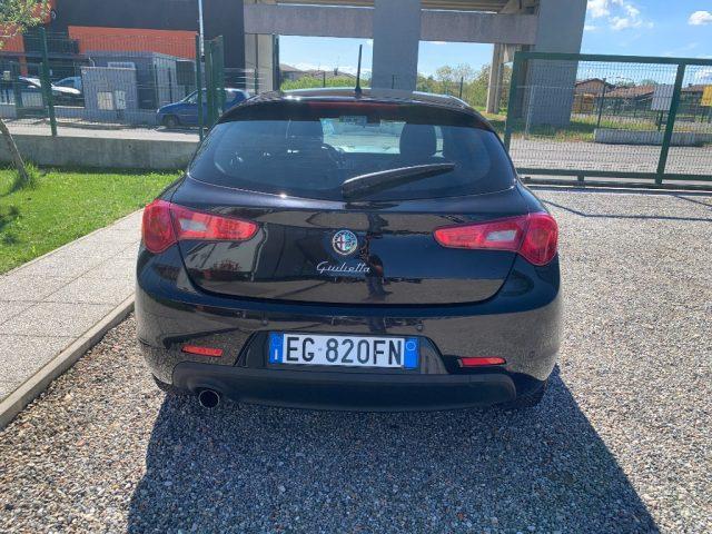 ALFA ROMEO Giulietta 1.6 JTDm-2 105 CV Distinctive