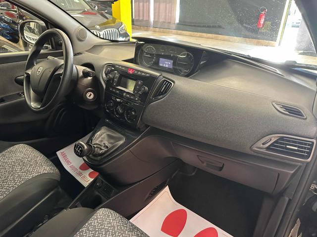 LANCIA Ypsilon 1.0 5 porte S&S Hybrid