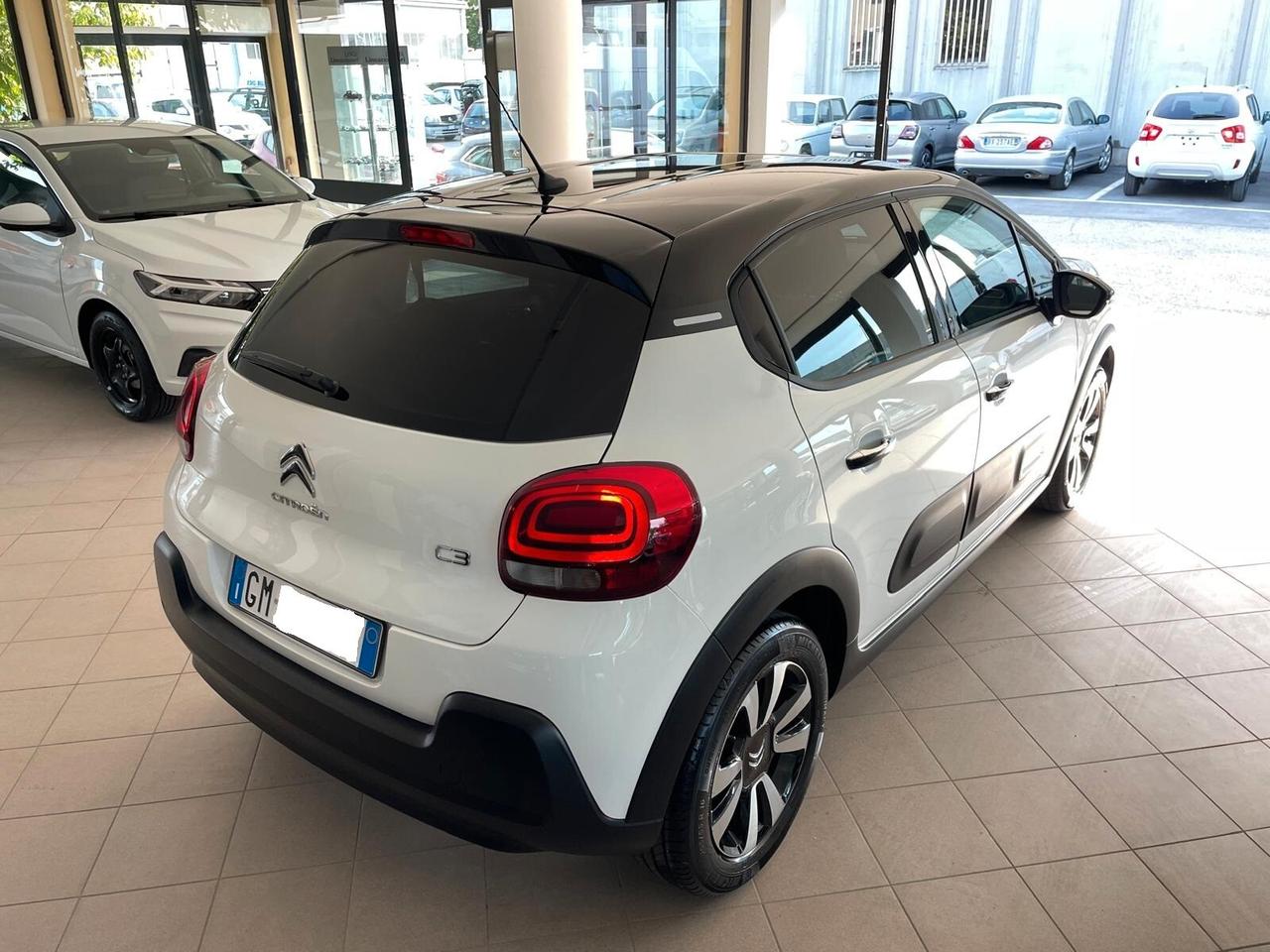 Citroen C3 PureTech 83cv Shine - KM 0