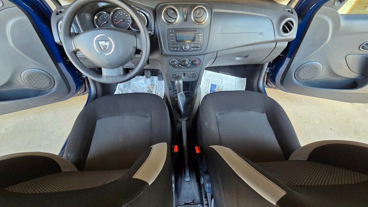 DACIA SANDERO GPL TENUTA MOLTO BENE