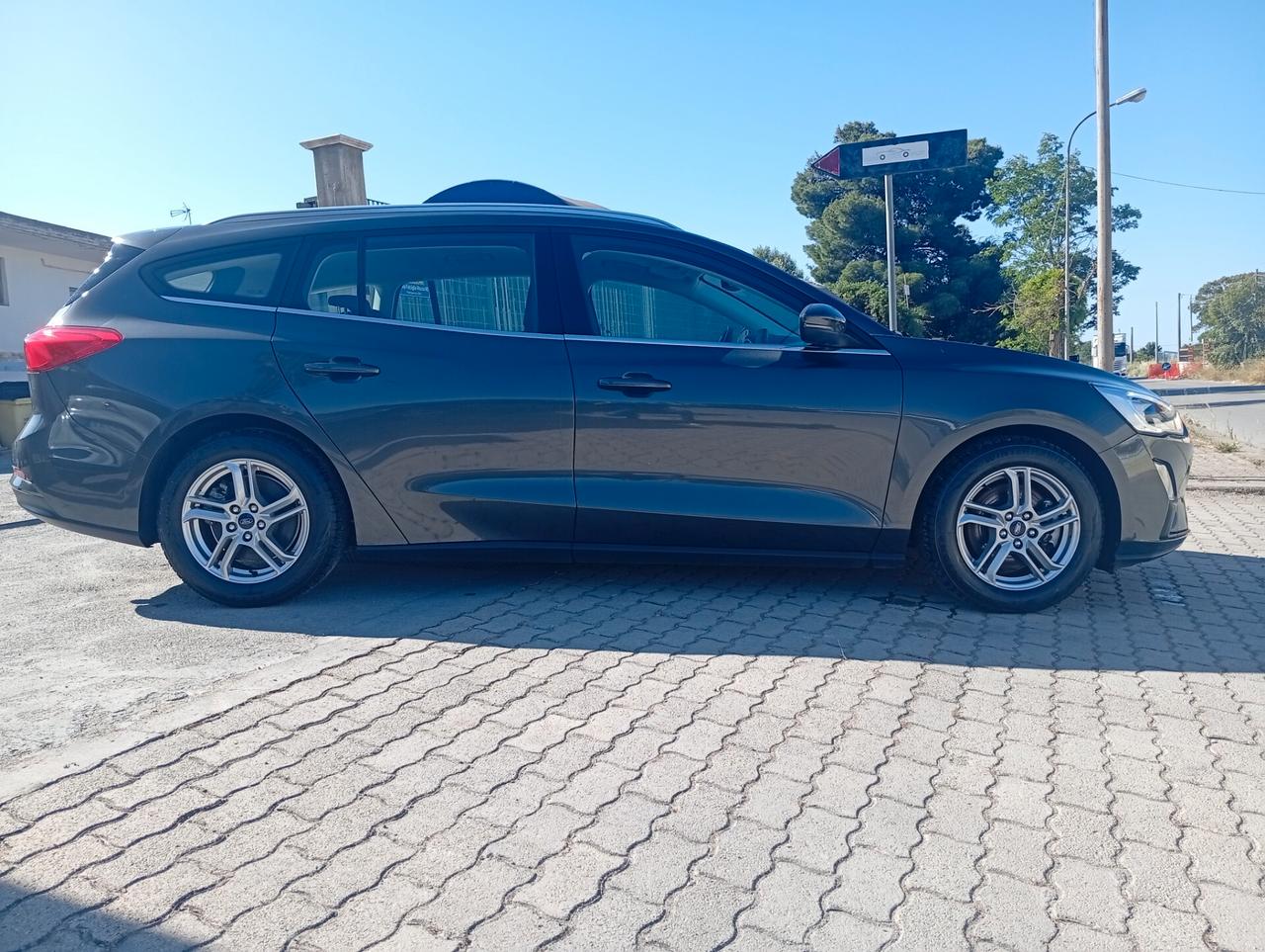 Ford Focus 1.5 EcoBlue 120 CV automatico SW Business Co-Pilot