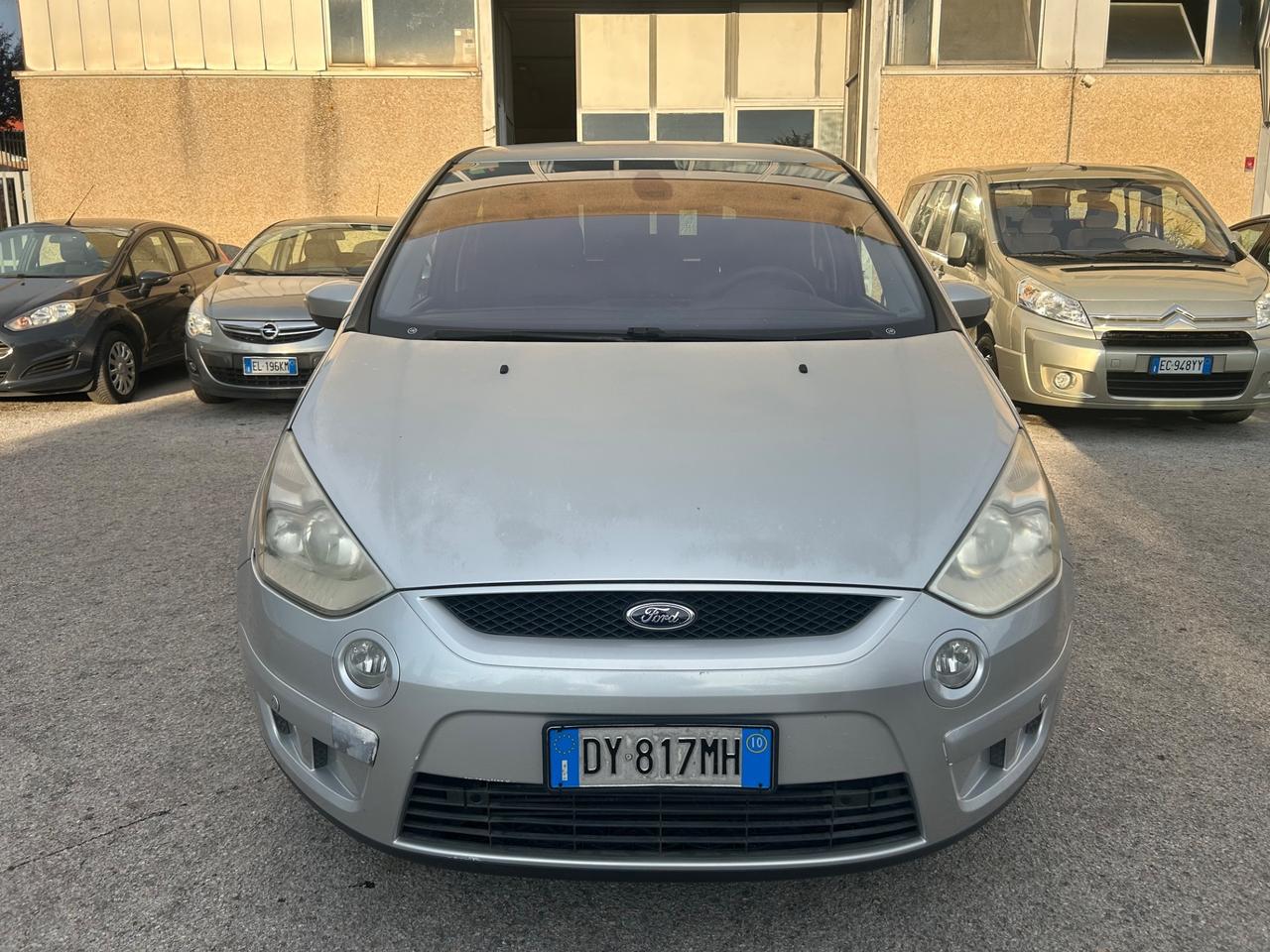 Ford S-Max 2.0 TDCi 140CV Titanium 7 Posti