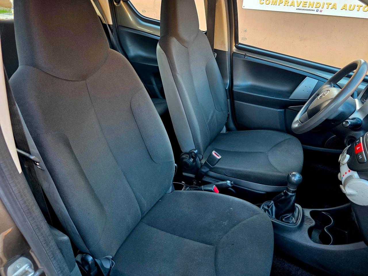 Toyota Aygo 1.0 12V VVT-i 3 porte Active Connect
