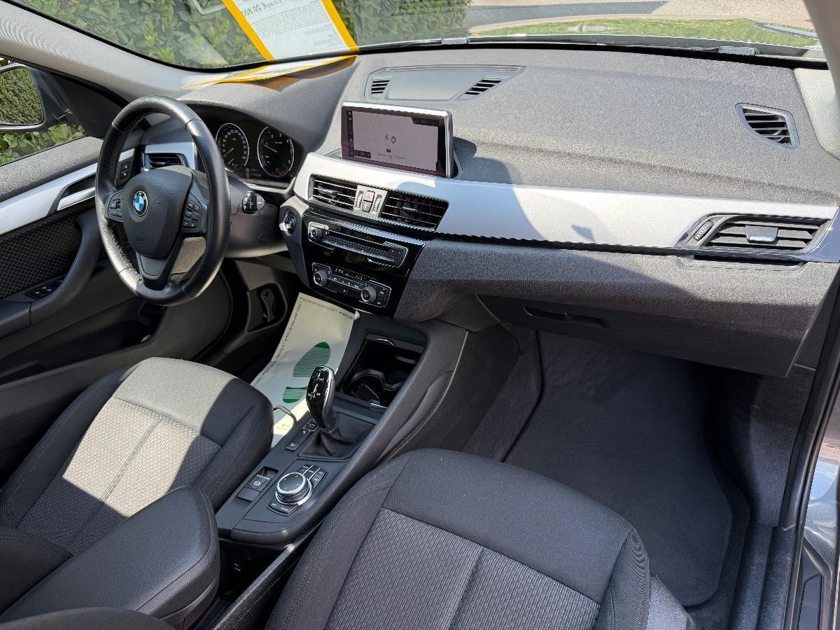 BMW - X1 - xDrive20d Business Advantage