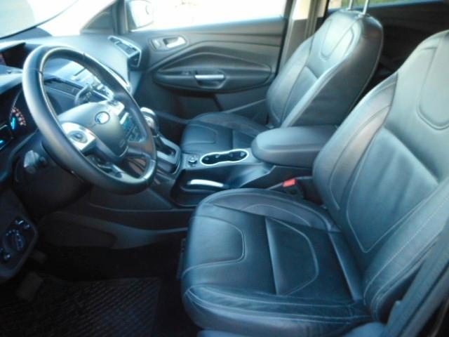 Ford Kuga 2.0 TDCI 150 CV S&S 4WD Powershift Titanium