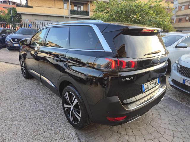 PEUGEOT 5008 PureTech Turbo 130 S&S GT Unipropietario !!!!