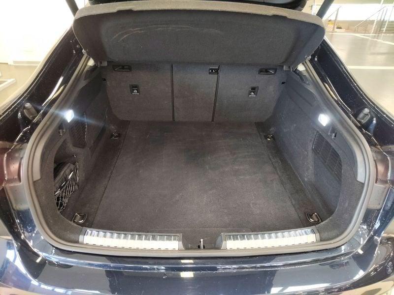 Audi A5 A5 Berlina 2.0 tdi mhev+ Business Advanced 204cv s-tronic